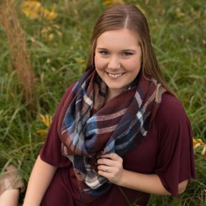 Meet your Posher, Kenzie